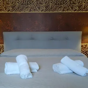 Gasthuis Cconforthotels R&b Bari