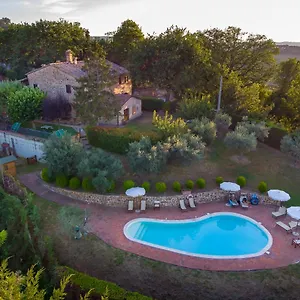 https://agriturismo-podere-fucile.it-tuscanyhotel.com